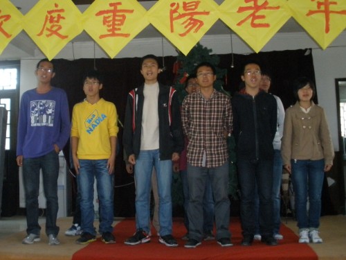 ͬѧ��Ϊ�����Ǳ��ݽ�Ŀ