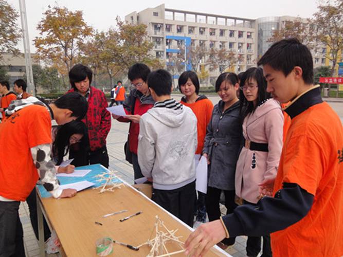 ������Ա��ϸ����ģ�͹���