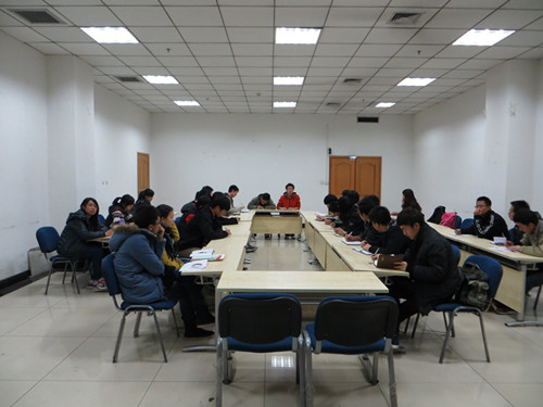 青年志愿者服务总队志愿者文化月总结会成功召