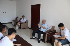 ѧɹŰͷСڳְϱƶ״ԼδչƵʵԲ